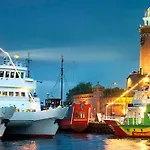 Maritimo Port Apartamento *