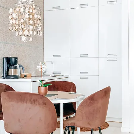 Maritimo Przy Porcie By 2homerent Колобжег