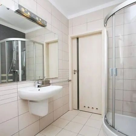 Maritimo Port Apartment