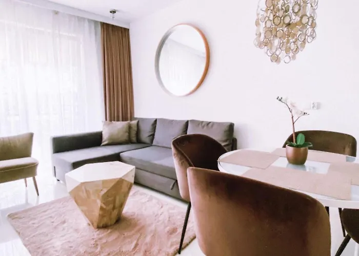 Апартаменты Maritimo Port